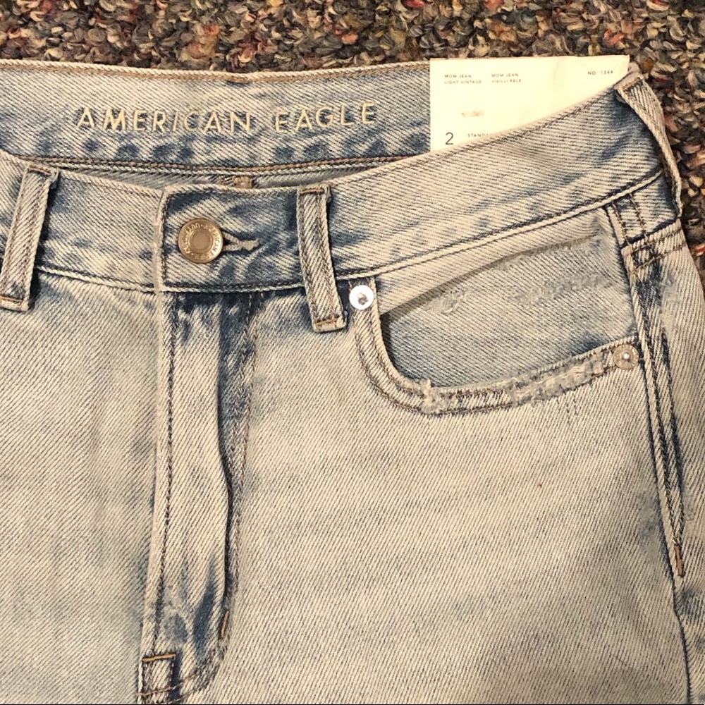 Light denim MOM JEANS